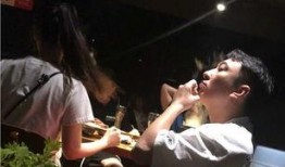 王思聪娱乐吃瓜君是谁,网络红人的崛起与影响力